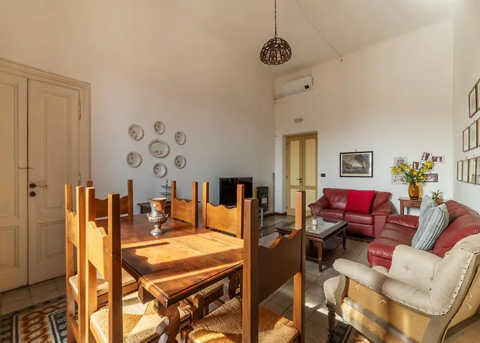 Piazza Vittorio Emanuele II Classic Apartment
