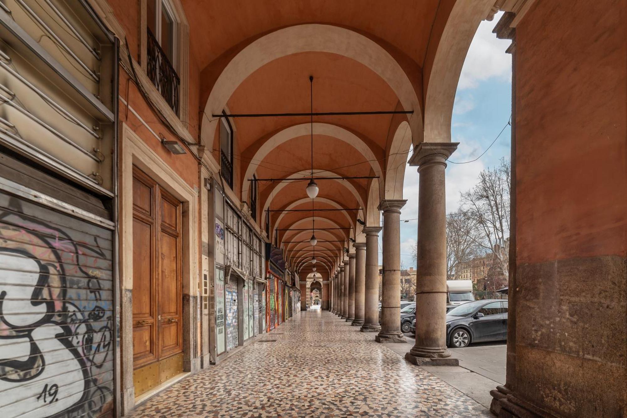 Piazza Vittorio Emanuele Ii Classic Apartment *